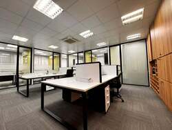 Solstice Business Center (D19), Factory #549816221